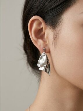 Silver Sculptural Drop Earrings | Layered Wavy Textured Statement